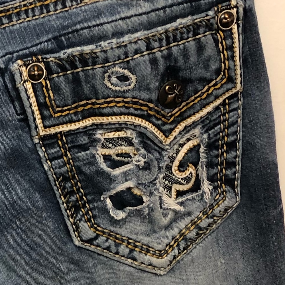 Men’s Rock a Revival Jeans LIKE NEW